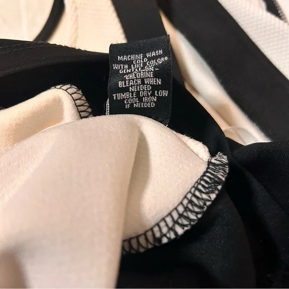 Bailey Blue Black/White Fit and Flair Dress - Size Small - Picture 8 of 8